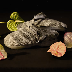 Hollister x Crocs Classic Unfurgettable Clog